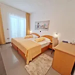 Hotel Sunce 3*