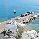 Sunce Hotel 3*