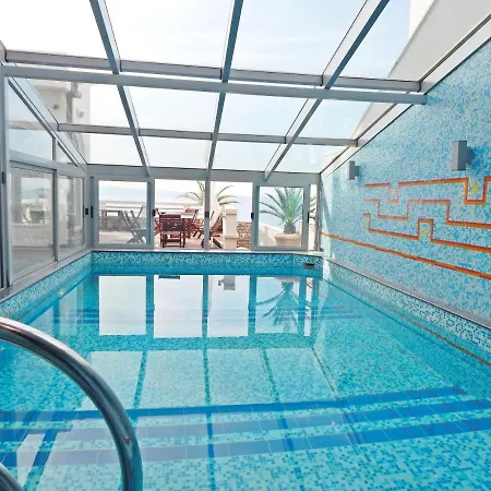 Sunce Hotel