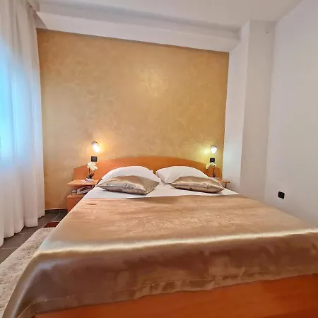Hotel Sunce 3*