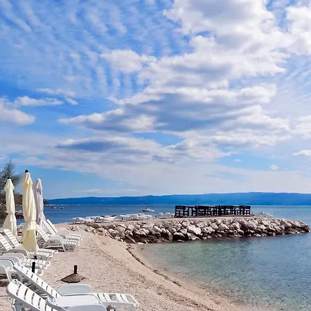Sunce 3* Podstrana