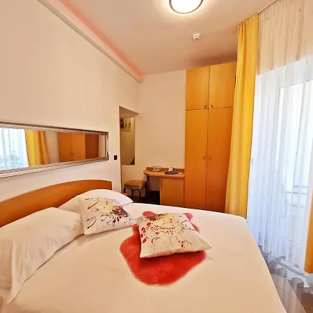Sunce Hotel