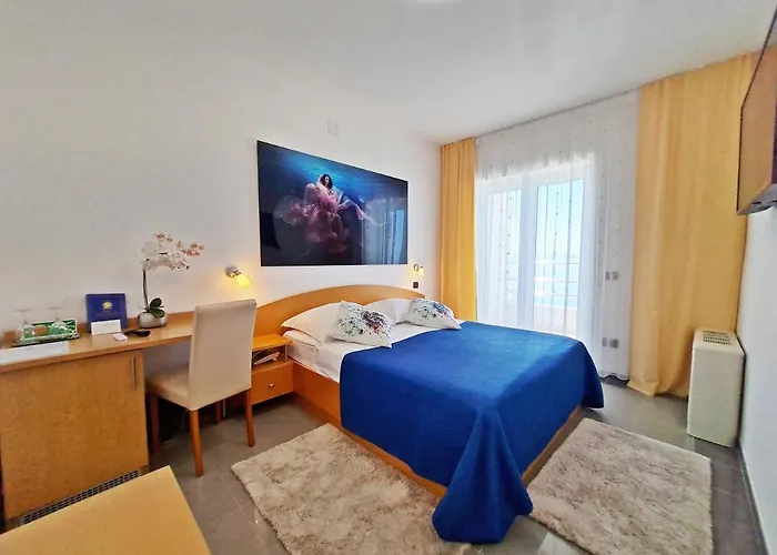 Sunce 3* Ποντστράνα