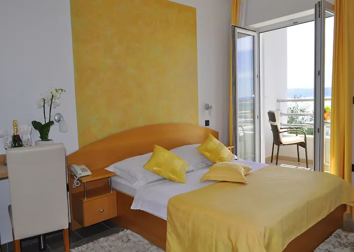 Ξενοδοχείο Sunce 3*